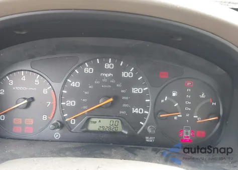 2001 Honda Accord 2.3 Lx from USA, damaged, VIN 1HGCG56401A000481